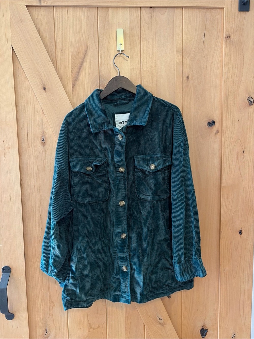 Aerie Size XL Wide Corduroy Shacket Shirt Jacket Green Button Down Front